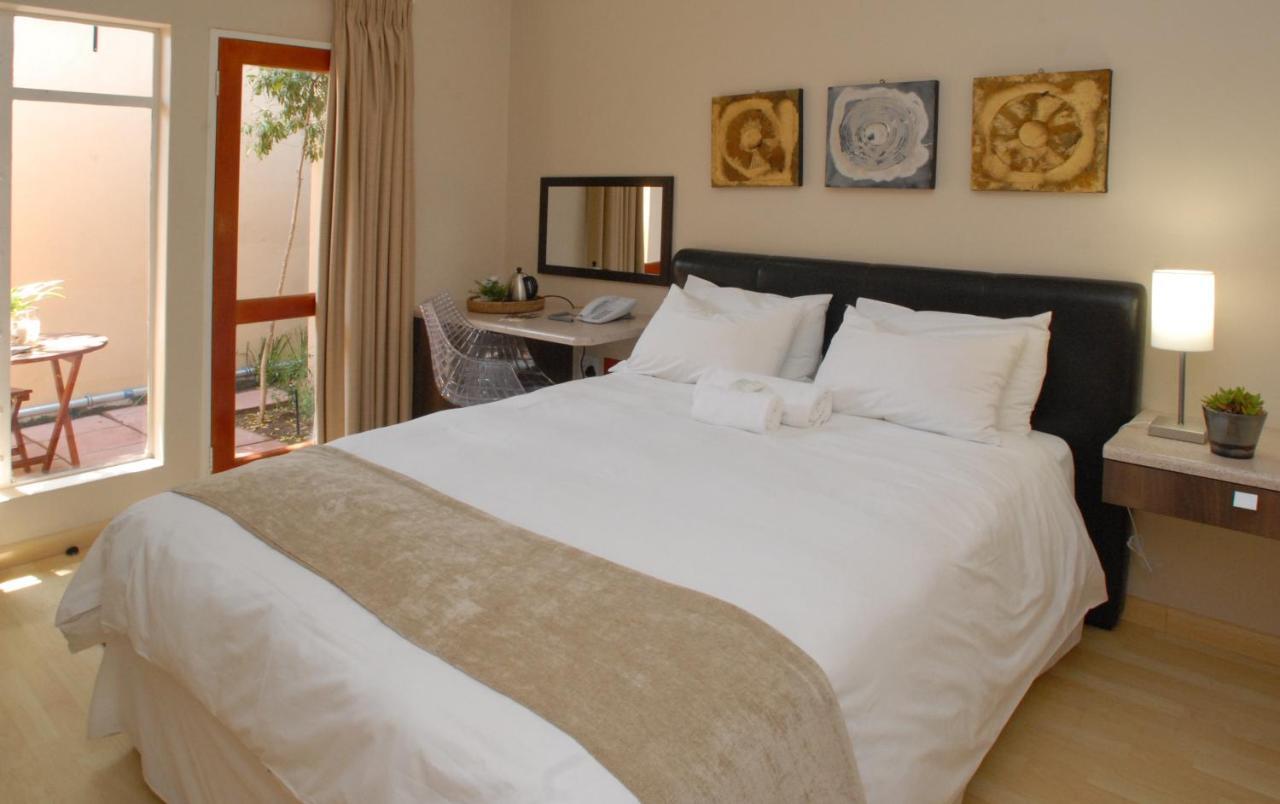 The Lofts Hotel Polokwane Bagian luar foto